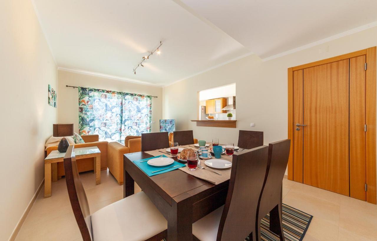B55 - Sunset Holiday Apartment Luz Extérieur photo
